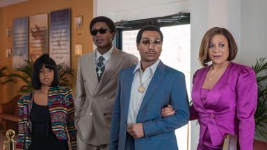 Poster episodio Black Mafia Family 4x3